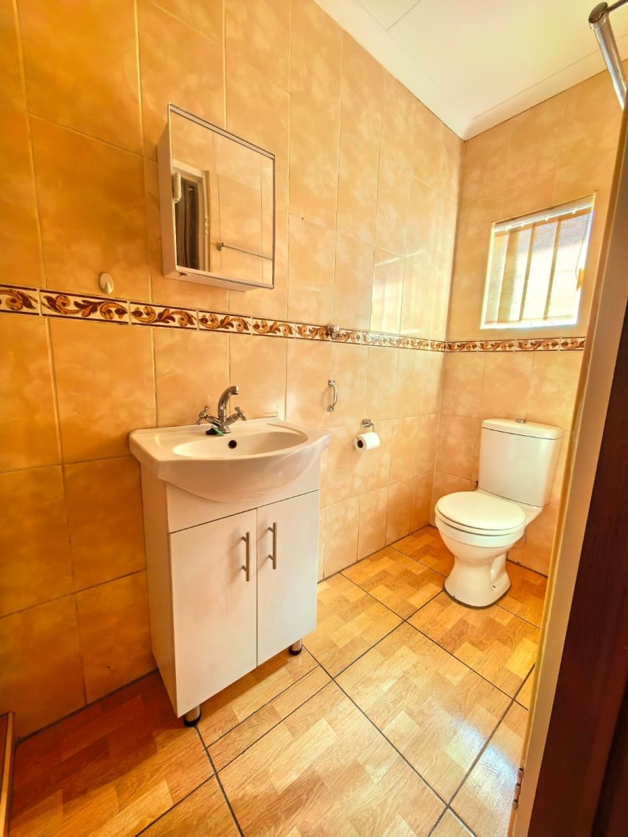 3 Bedroom Property for Sale in Vaalpark Free State